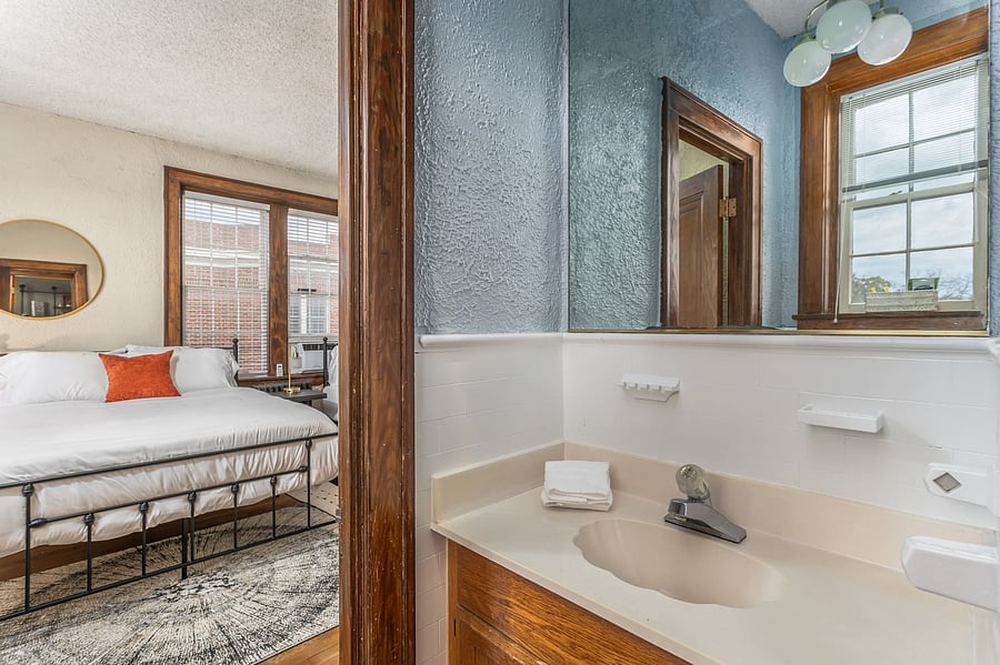 Furnished Finder property 1048438_1 photo 25