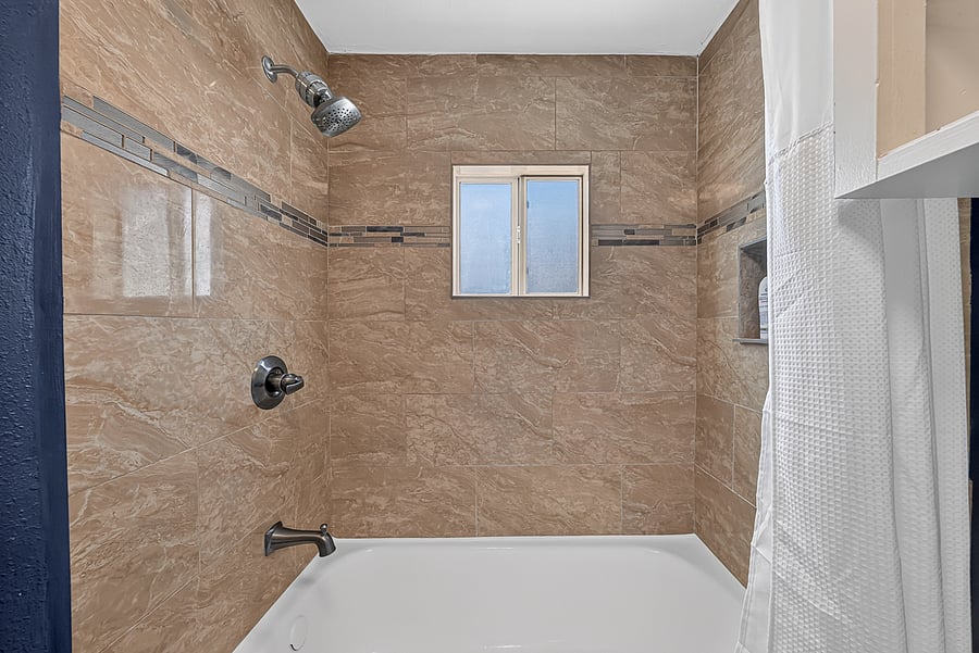 Furnished Finder property 1048439_1 photo 4