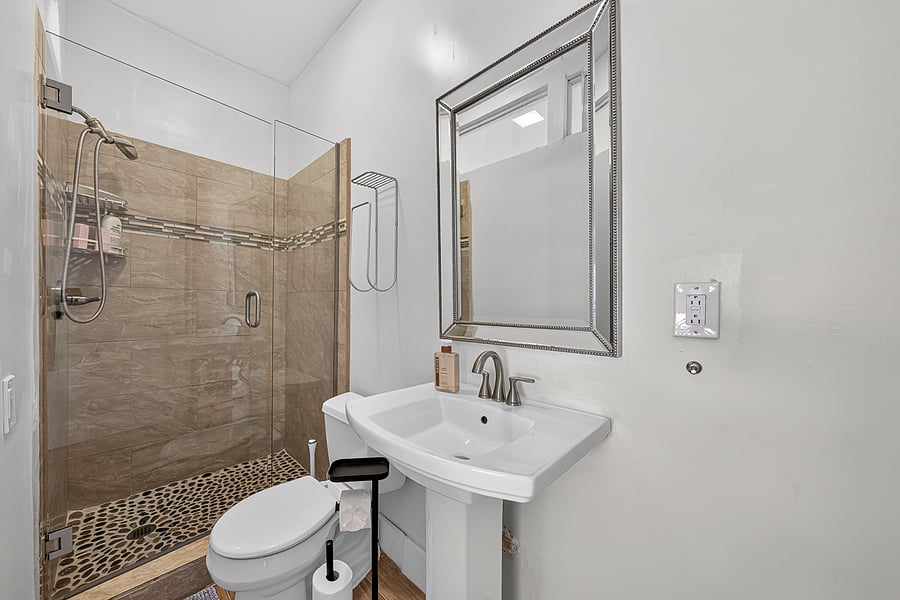 Furnished Finder property 1048439_1 photo 10