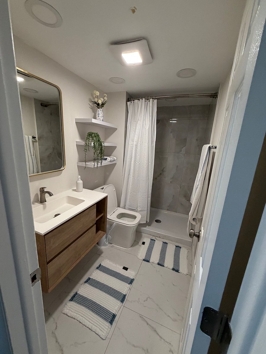 Furnished Finder property 1048442_1 photo 11