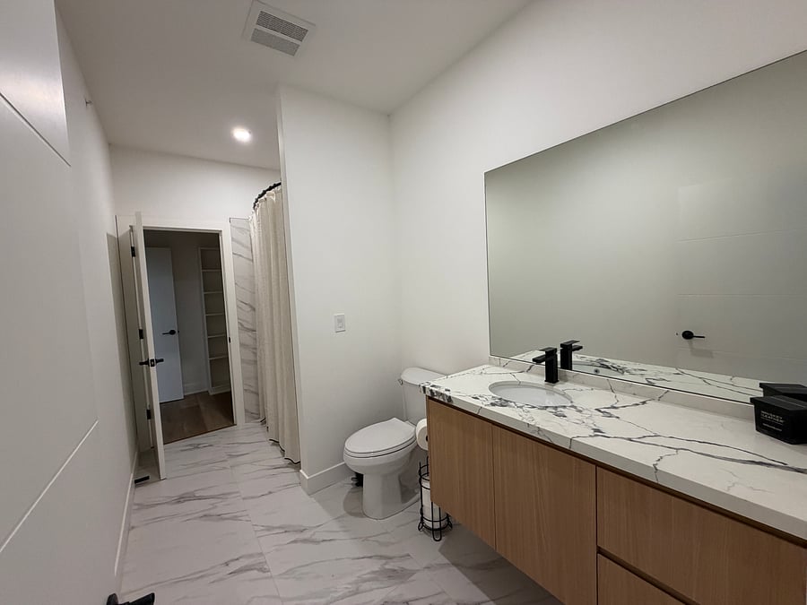 Furnished Finder property 1048463_1 photo 18