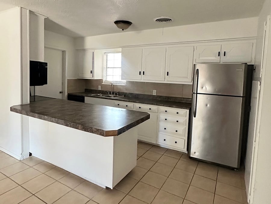 Furnished Finder property 1048471_1 photo 11
