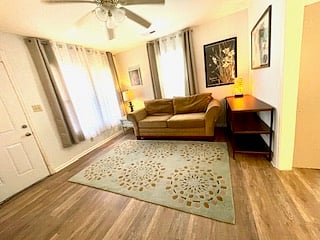 Furnished Finder property 1048478_1 photo 2