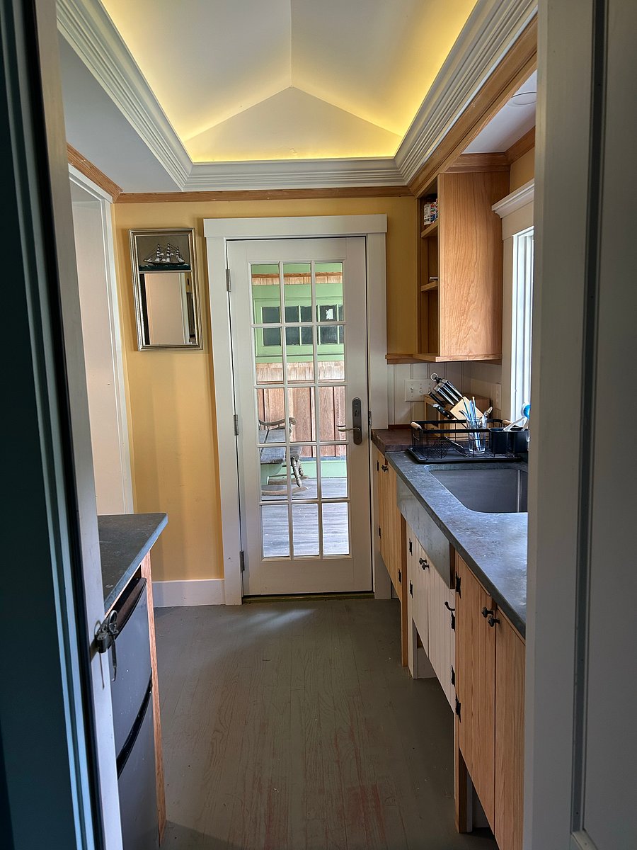 Apartment 3 kitchenette