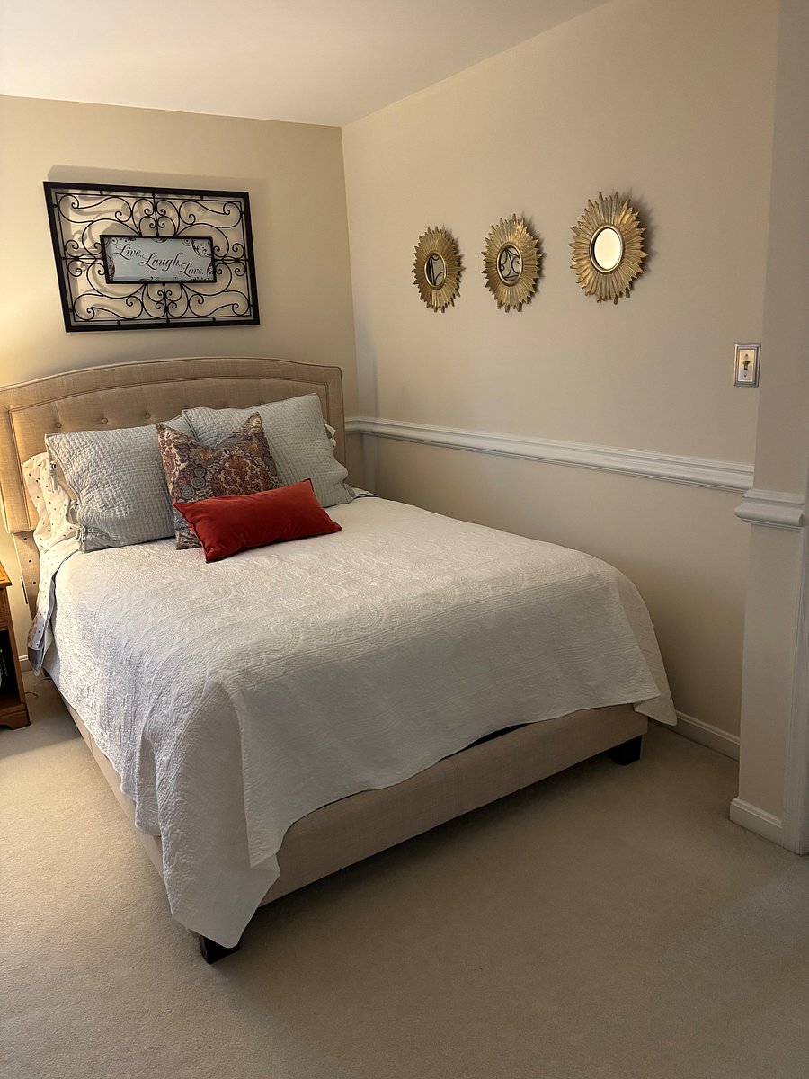 Furnished Finder property 1048497_1 photo 10