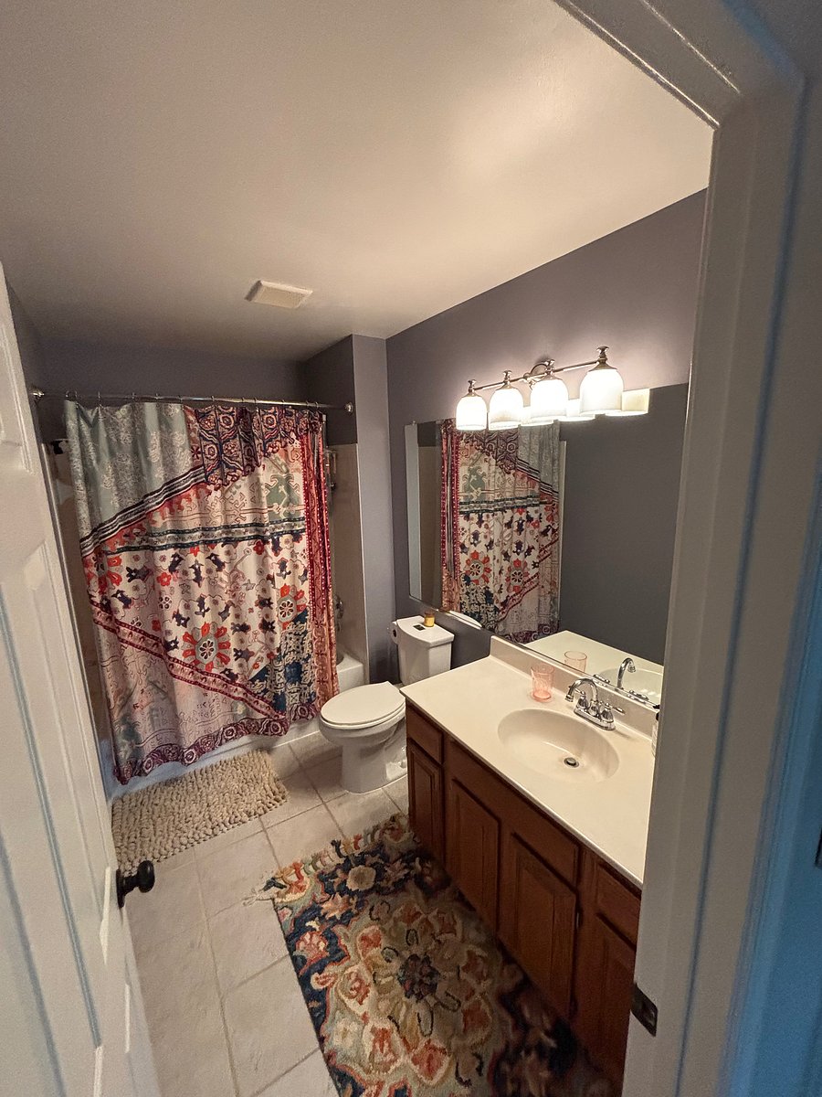 Furnished Finder property 1048497_1 photo 12