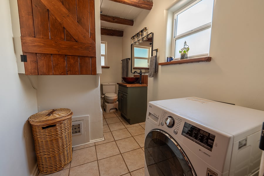Furnished Finder property 1048525_1 photo 11