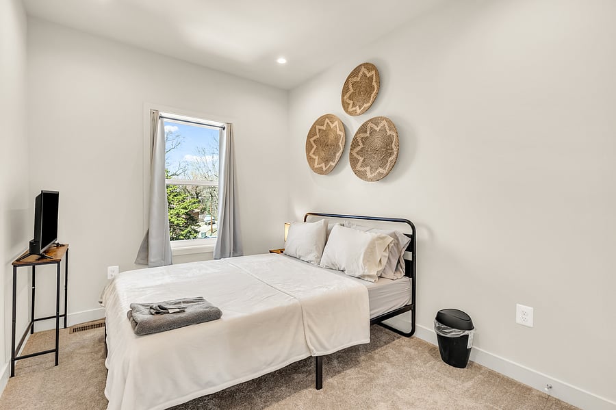 Furnished Finder property 1048527_1 photo 21