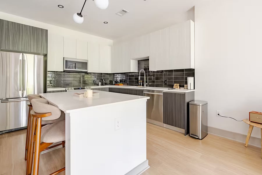 Furnished Finder property 1048530_1 photo 5