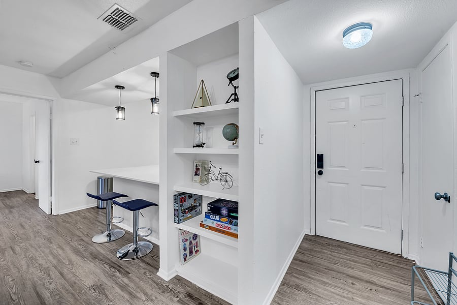 Furnished Finder property 1048535_1 photo 17