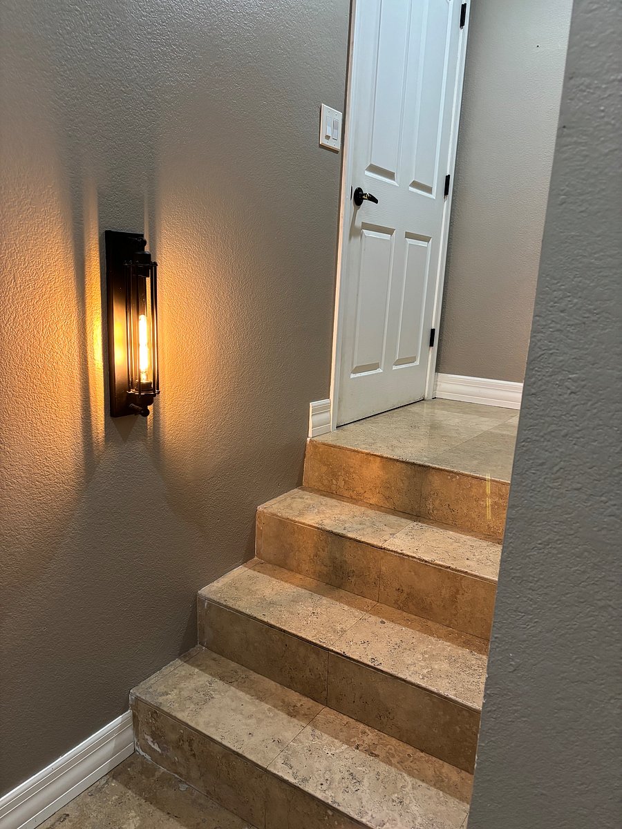 Furnished Finder property 1048537_1 photo 14