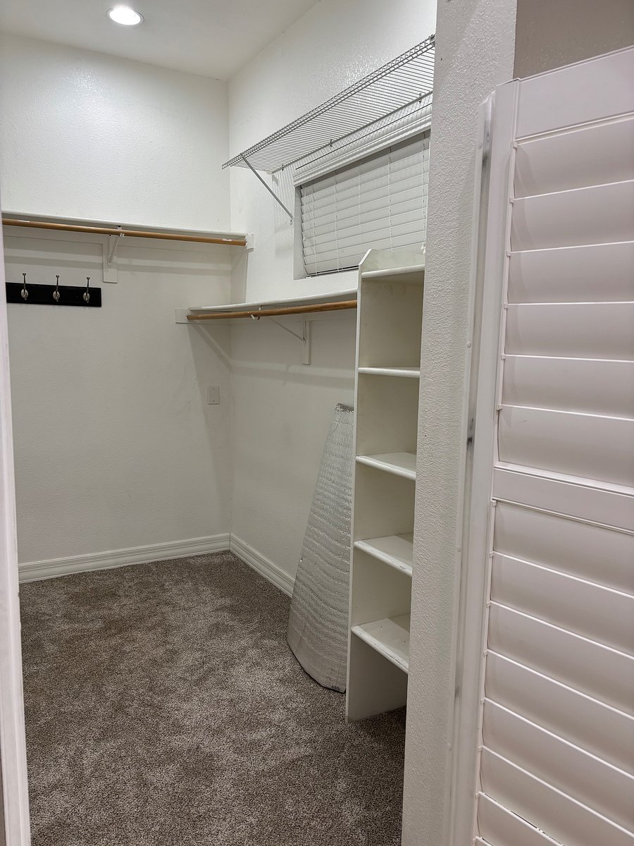 Furnished Finder property 1048537_1 photo 30