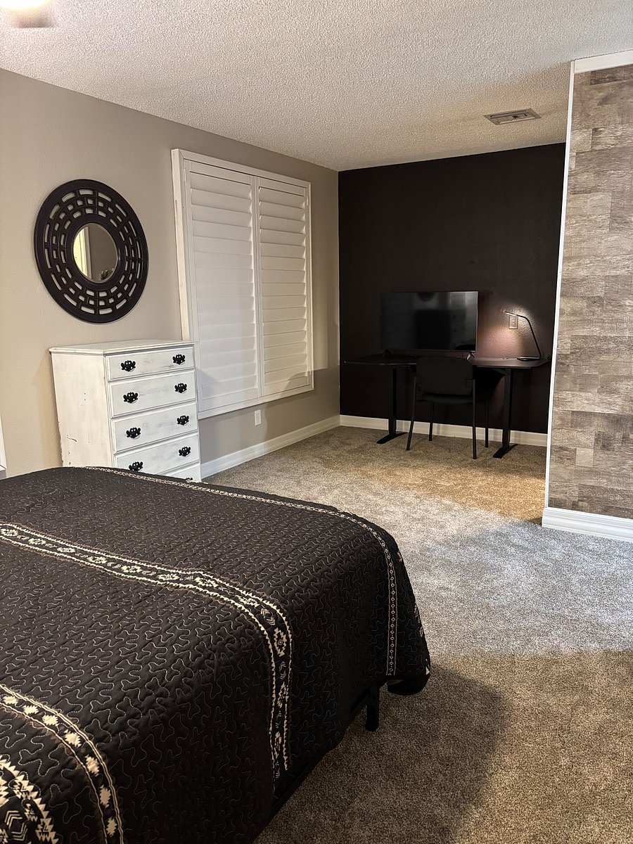 Furnished Finder property 1048537_3 photo 10