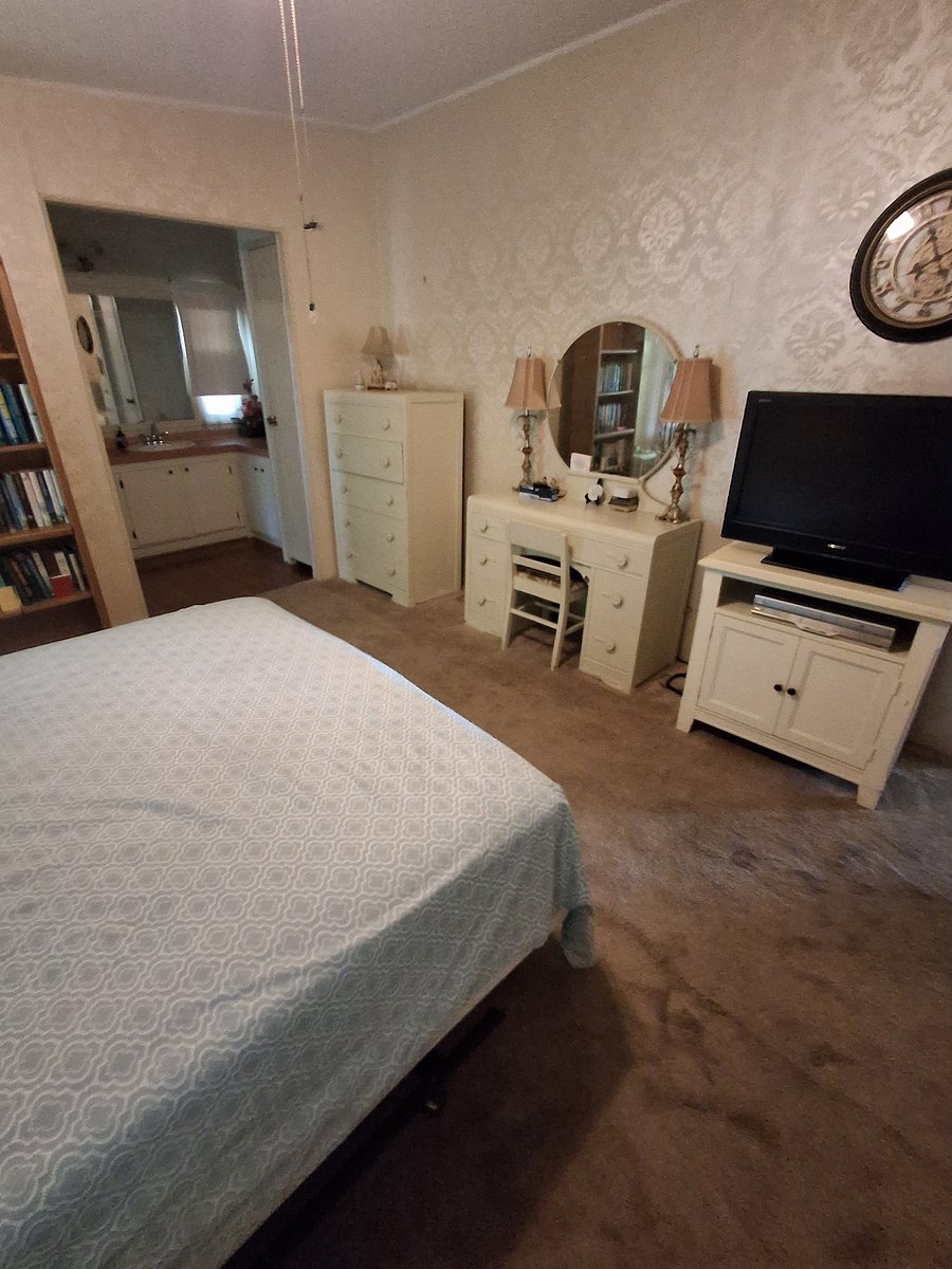 Furnished Finder property 1048540_1 photo 17