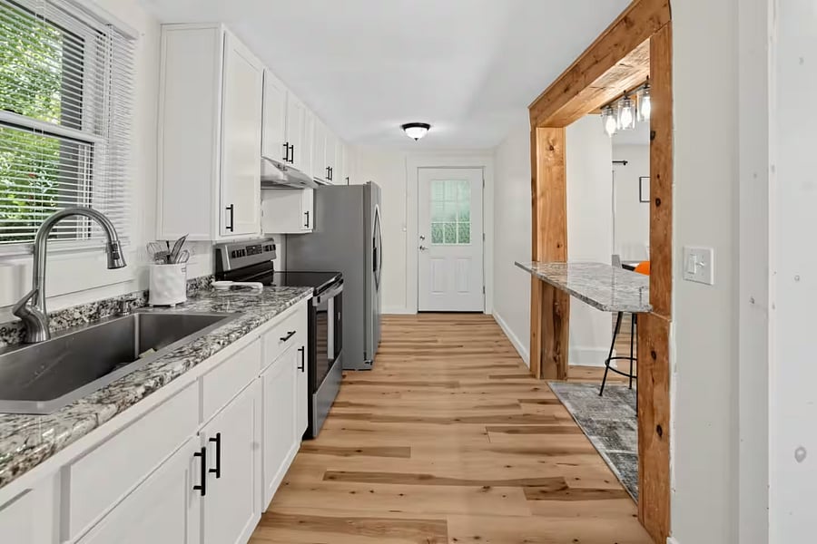 Furnished Finder property 1048544_1 photo 9