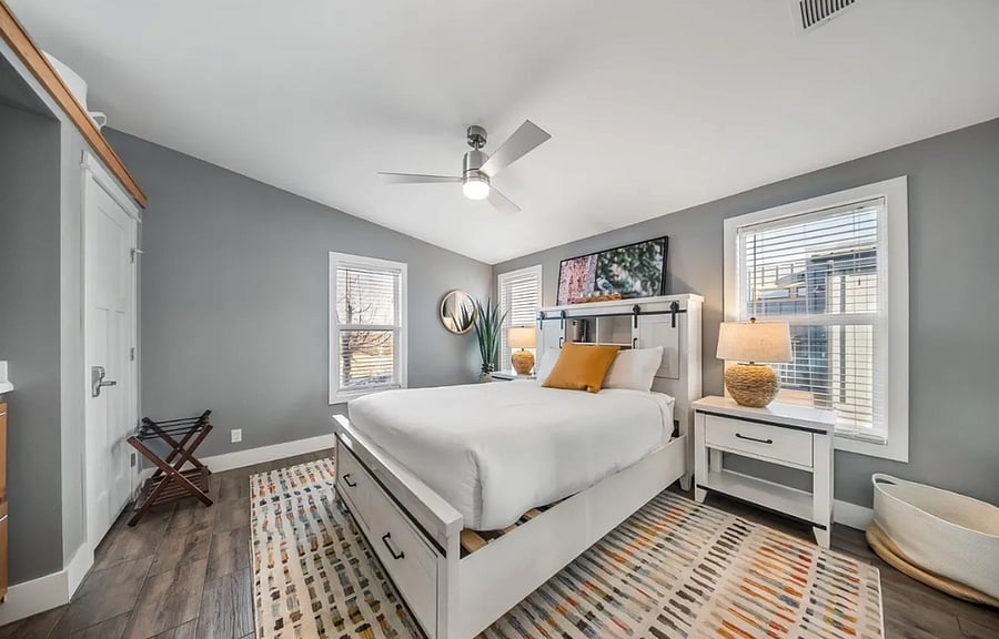 Bedroom in Unit 1 (main house)