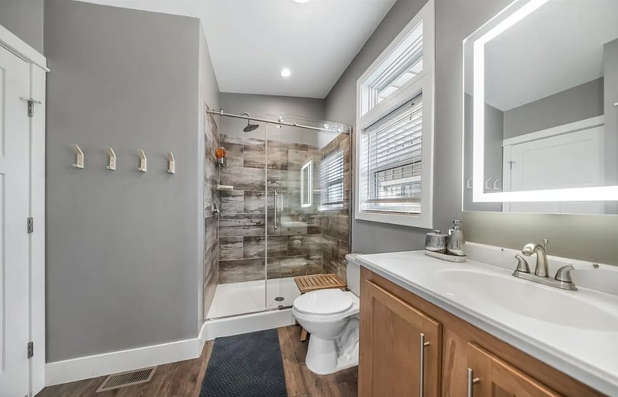 Bathroom in Unit 1 (main house)