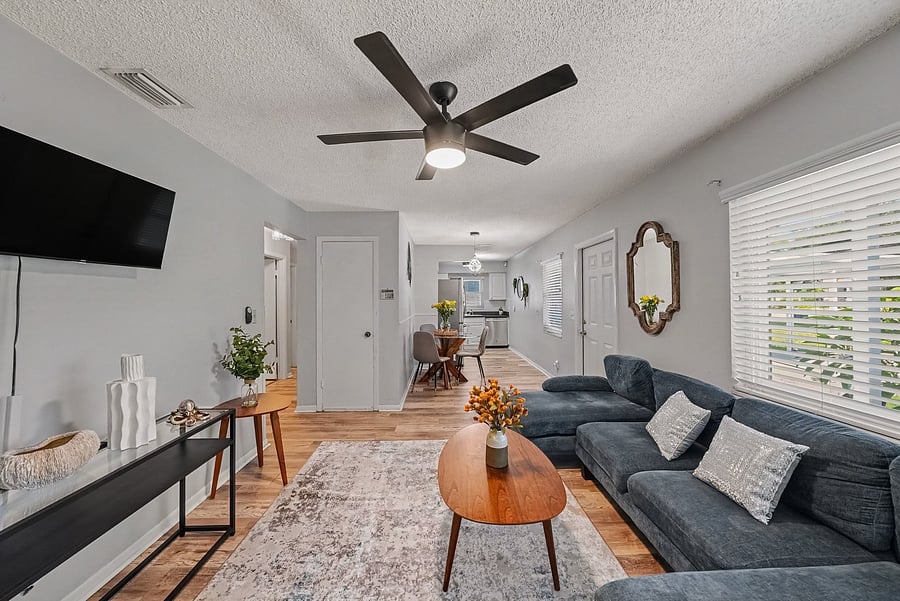 Furnished Finder property 1048589_1 photo 4