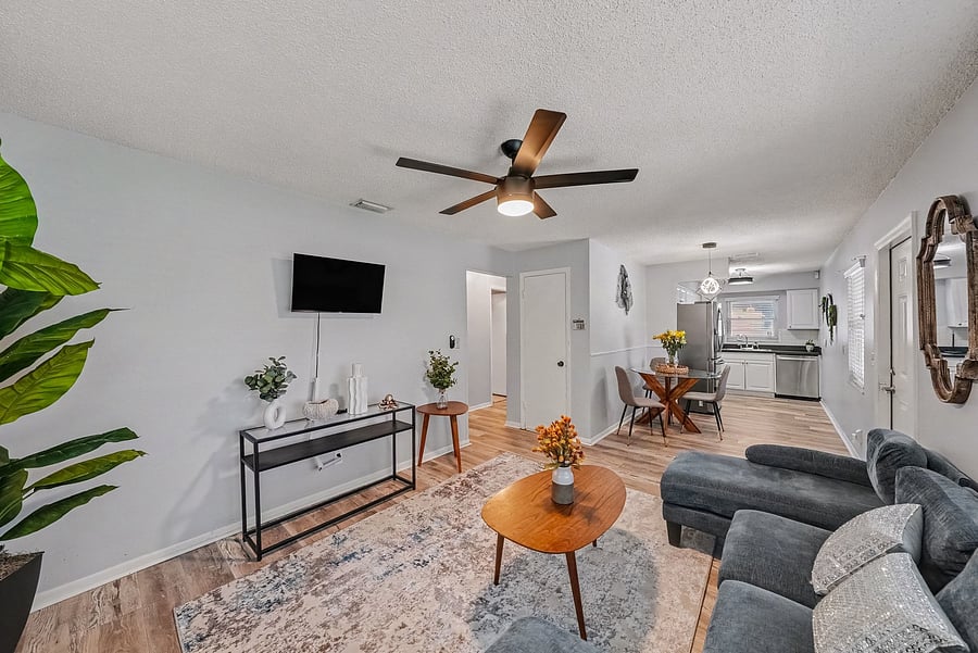 Furnished Finder property 1048589_1 photo 8