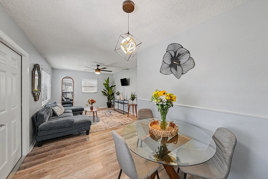 Furnished Finder property 1048589_1 photo 9