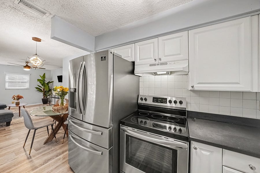 Furnished Finder property 1048589_1 photo 12