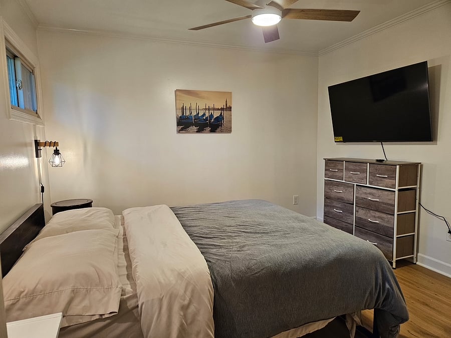 Furnished Finder property 1048603_1 photo 2
