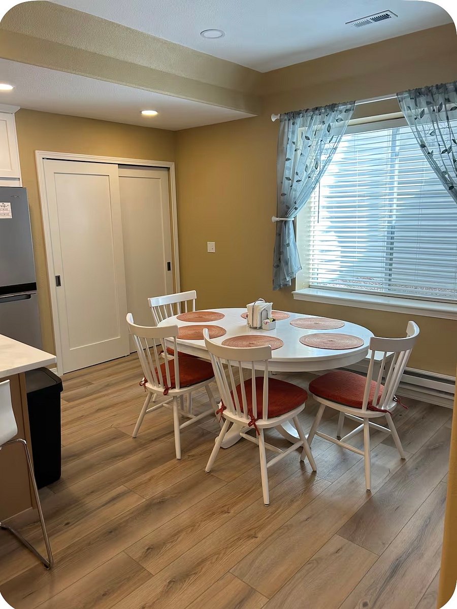 Furnished Finder property 1048608_1 photo 8