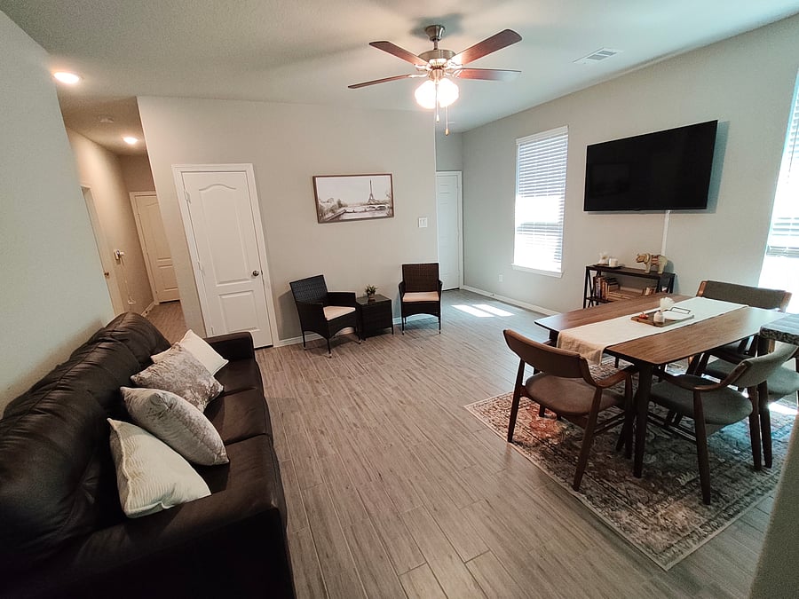 Furnished Finder property 1048635_1 photo 15