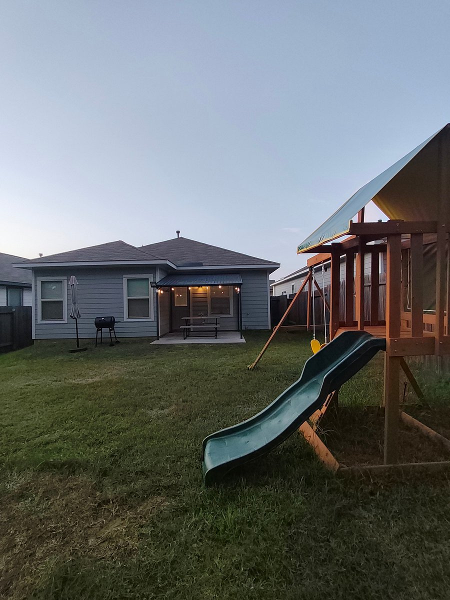 Furnished Finder property 1048635_1 photo 34