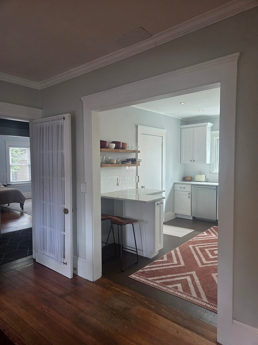 Furnished Finder property 1048639_1 photo 8