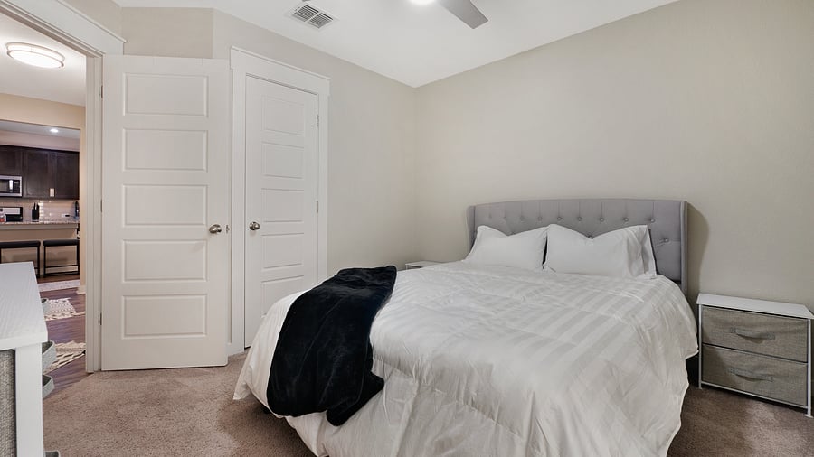 Furnished Finder property 1048646_1 photo 26