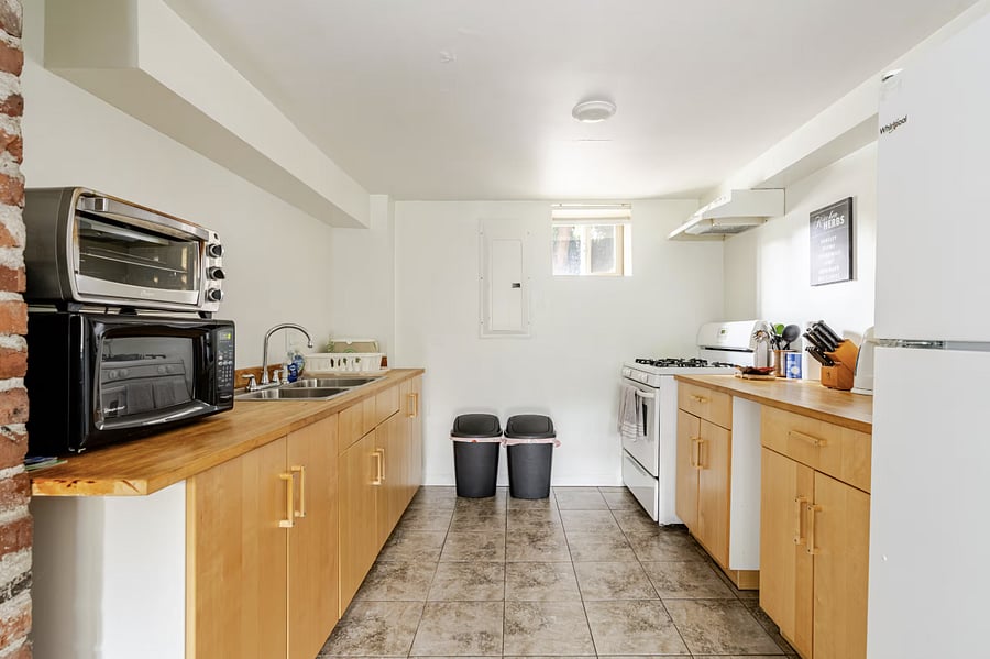 Furnished Finder property 1048652_1 photo 13