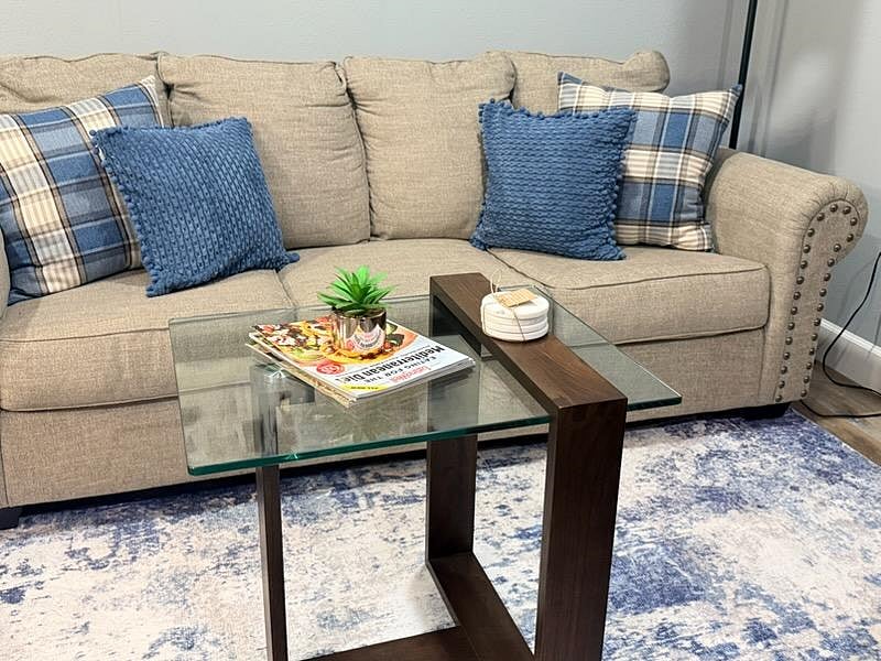 Furnished Finder property 1048659_1 photo 3