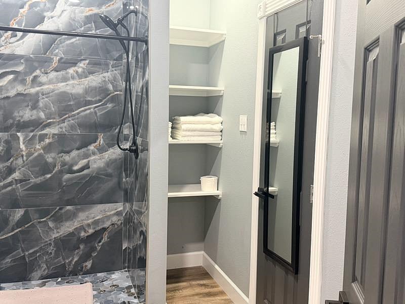 Furnished Finder property 1048659_1 photo 4