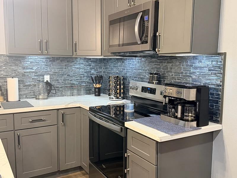 Furnished Finder property 1048659_1 photo 1