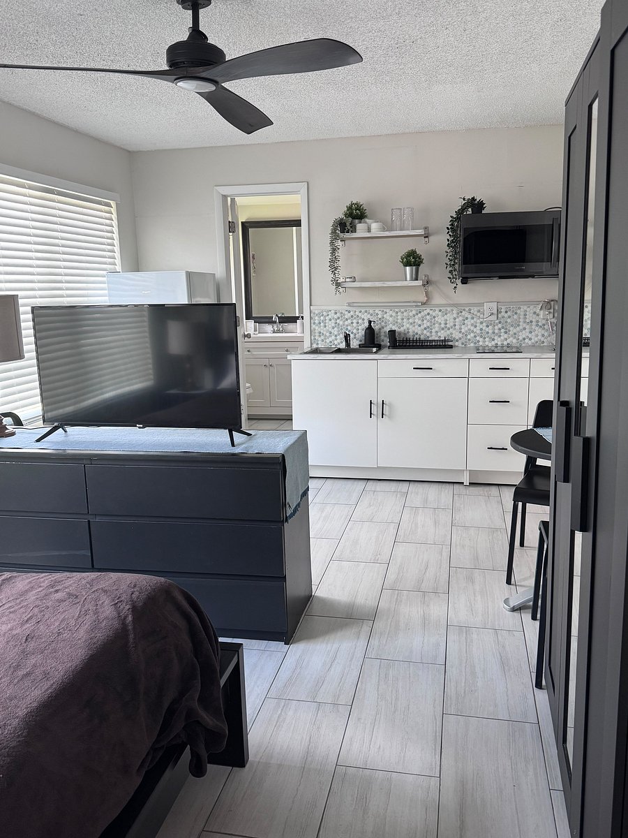 Furnished Finder property 1048663_1 photo 3