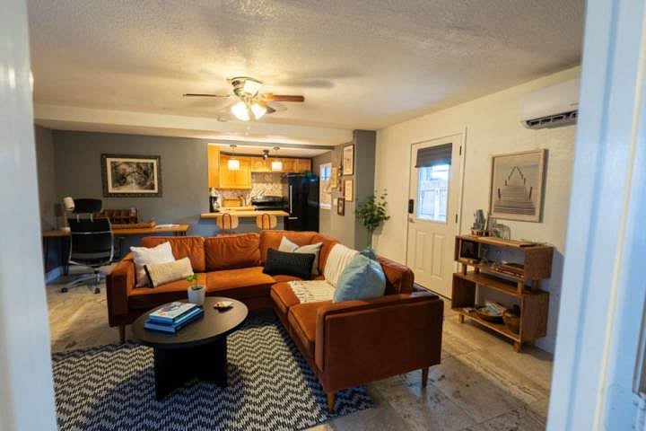 Furnished Finder property 1048671_1 photo 1