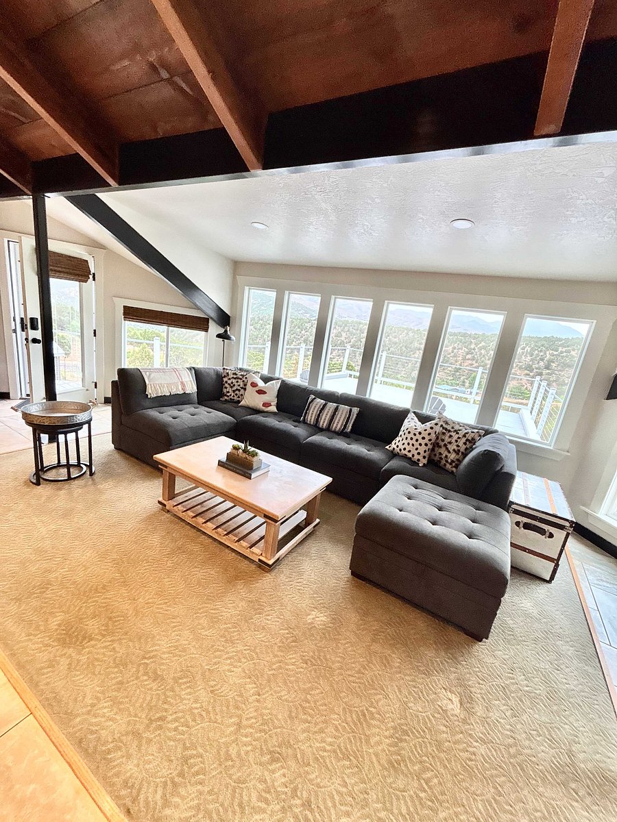 Furnished Finder property 1048672_1 photo 2