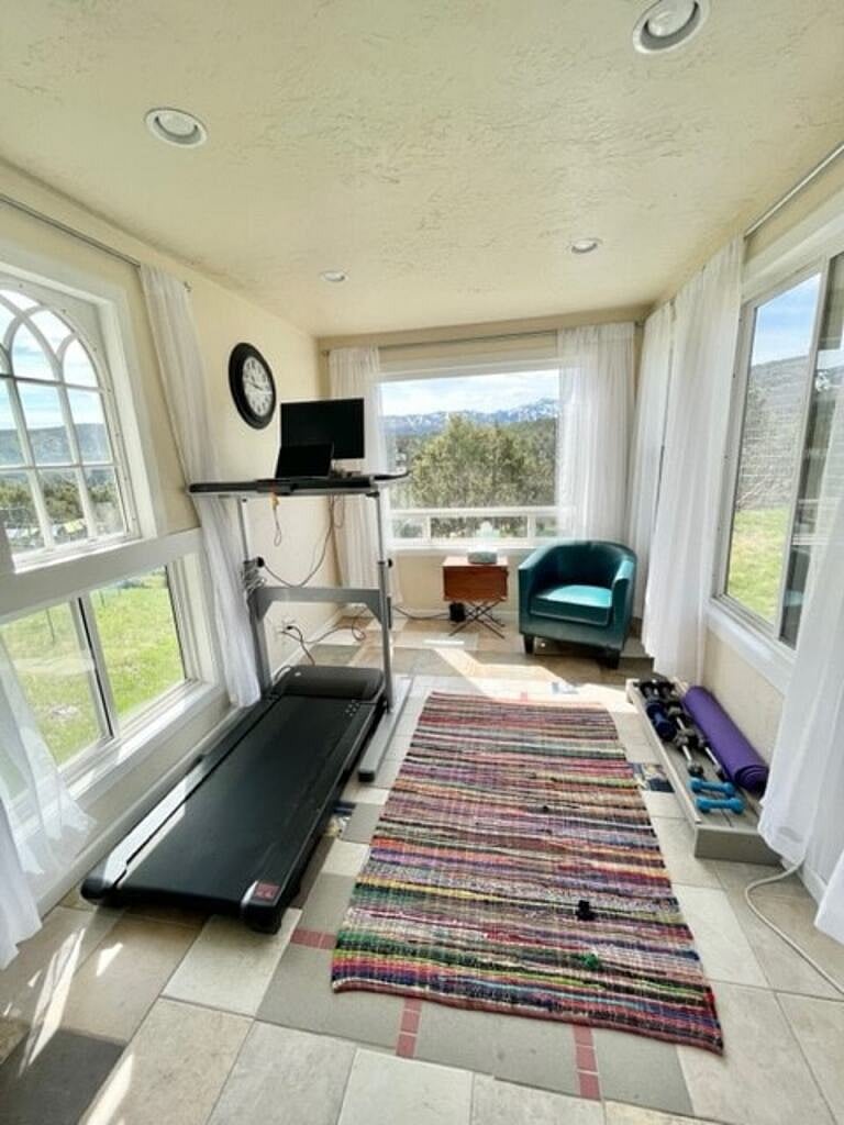 Furnished Finder property 1048672_1 photo 25