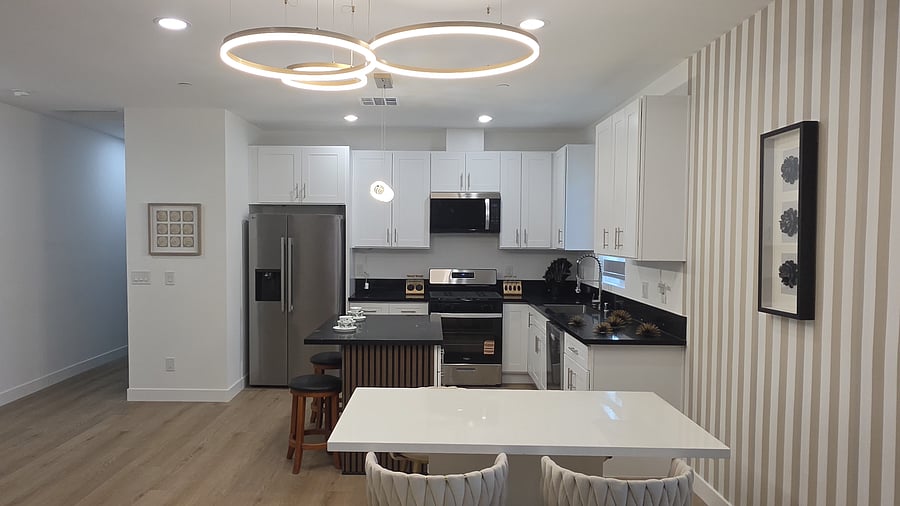 Furnished Finder property 1048676_1 photo 2