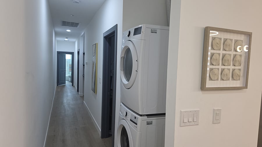 Furnished Finder property 1048676_1 photo 31