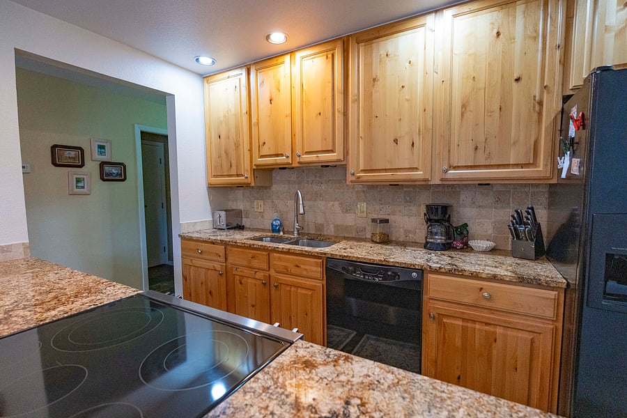 Furnished Finder property 1048684_1 photo 3