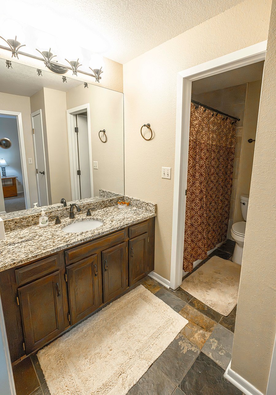 Furnished Finder property 1048684_1 photo 33