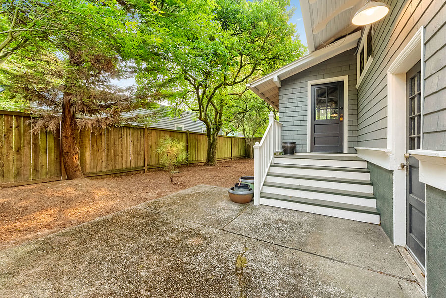 Furnished Finder property 1048698_1 photo 26