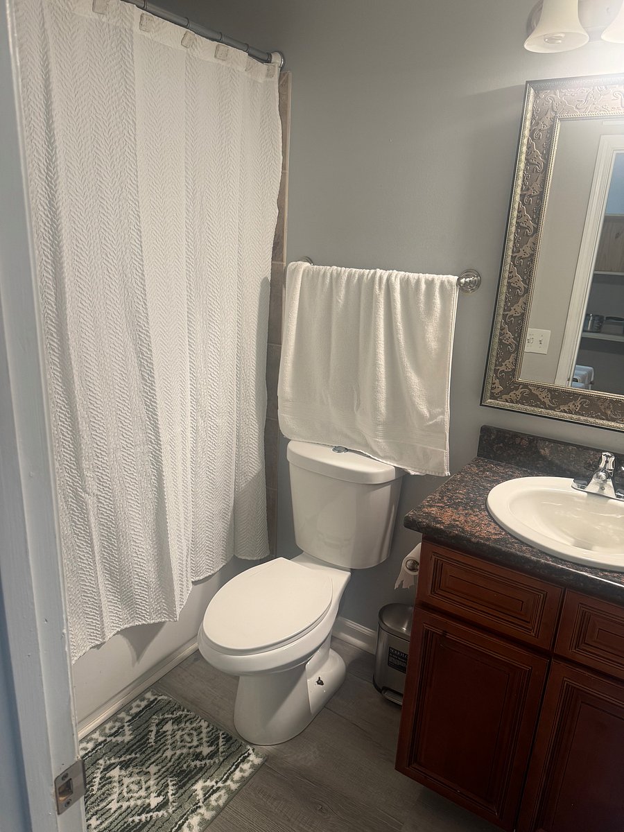 Furnished Finder property 1048699_1 photo 3