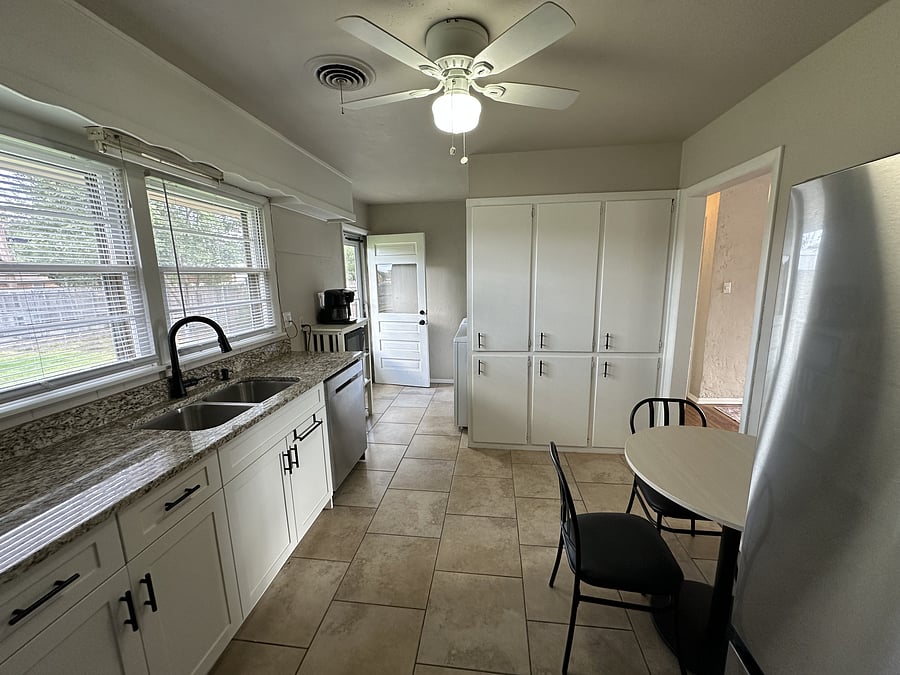 Furnished Finder property 1048711_1 photo 9