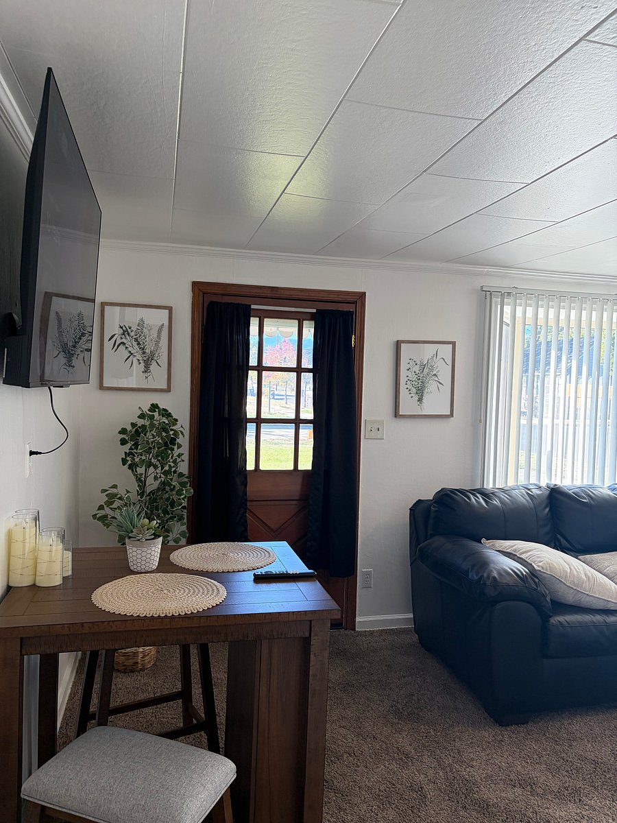 Furnished Finder property 1048725_1 photo 9