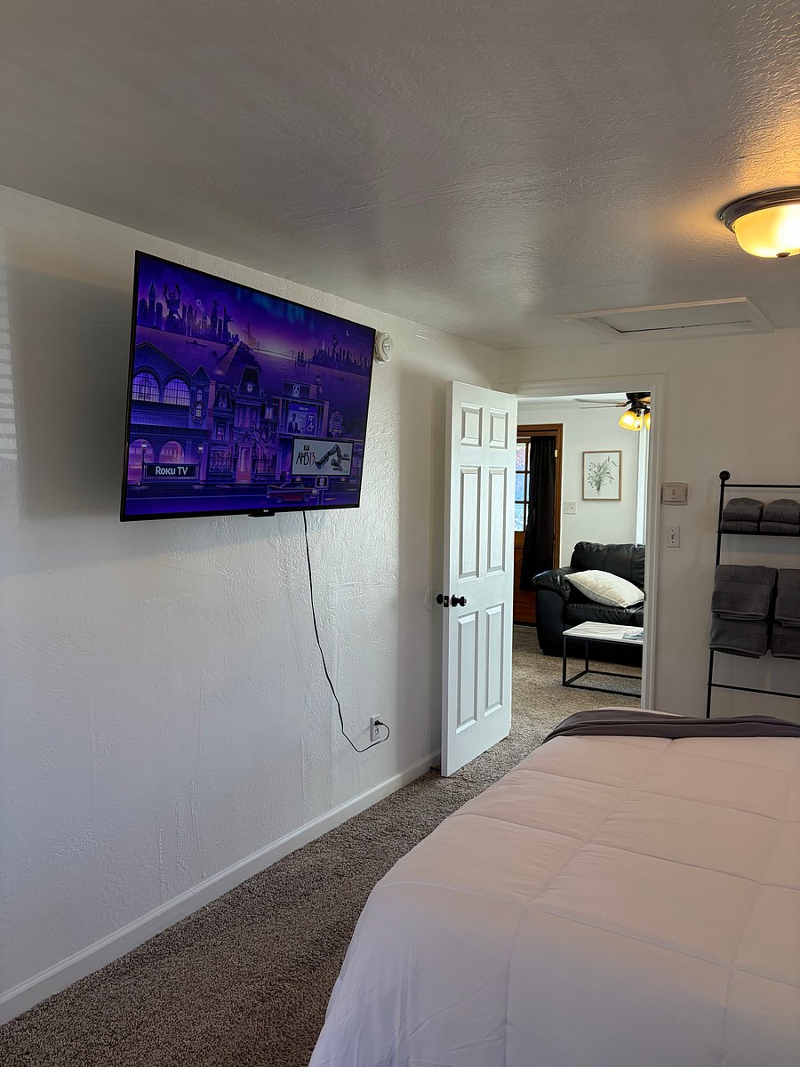 Furnished Finder property 1048725_1 photo 3