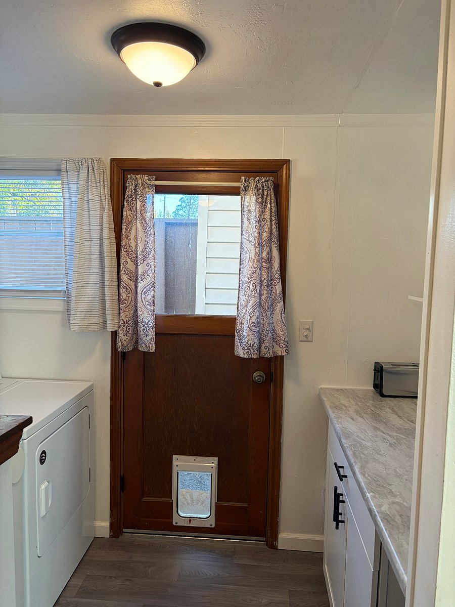 Furnished Finder property 1048725_1 photo 16