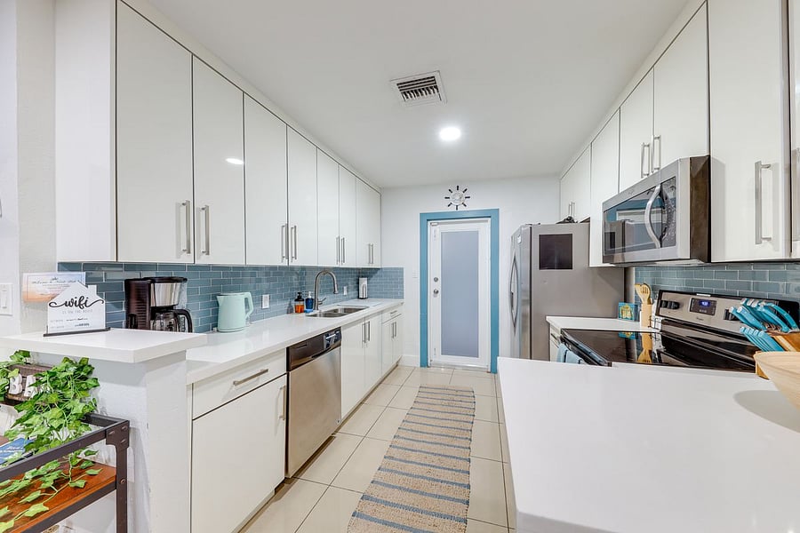 Furnished Finder property 1048734_1 photo 34